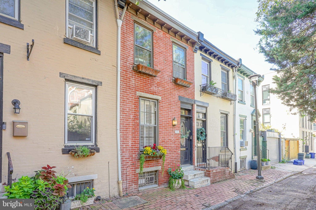 Photo of 2220 Manning Street, PHILADELPHIA, PA 19103 (MLS # PAPH2672896)