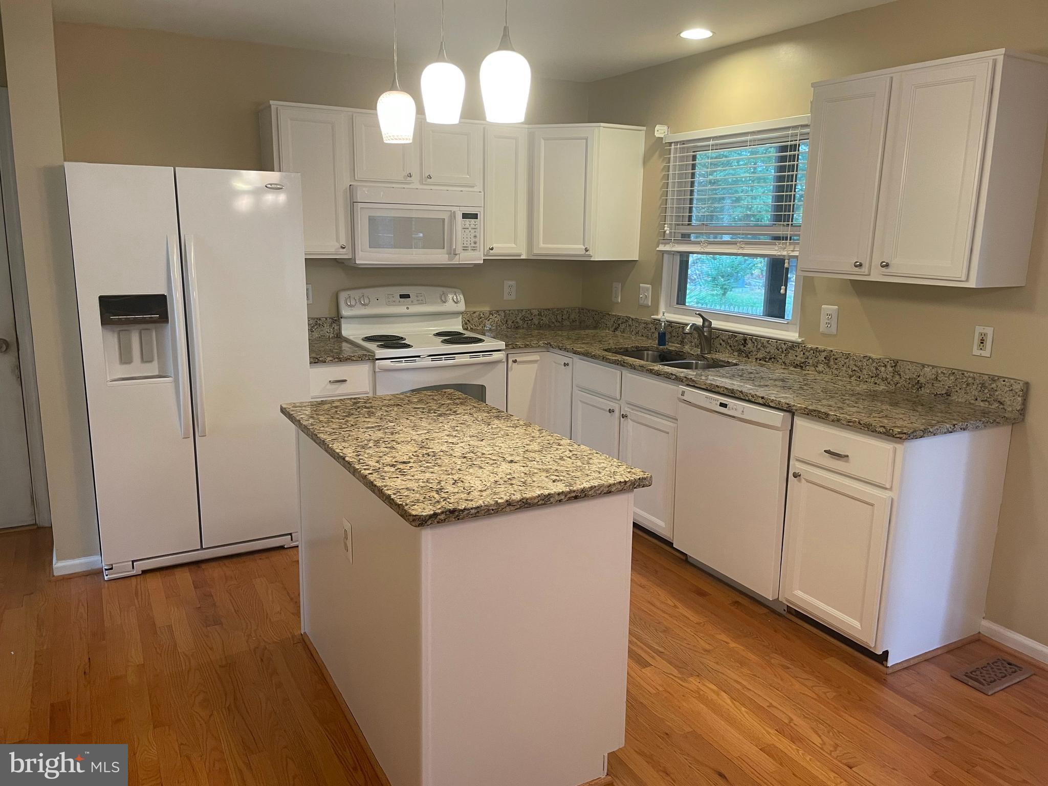 OLD MILL - Residential