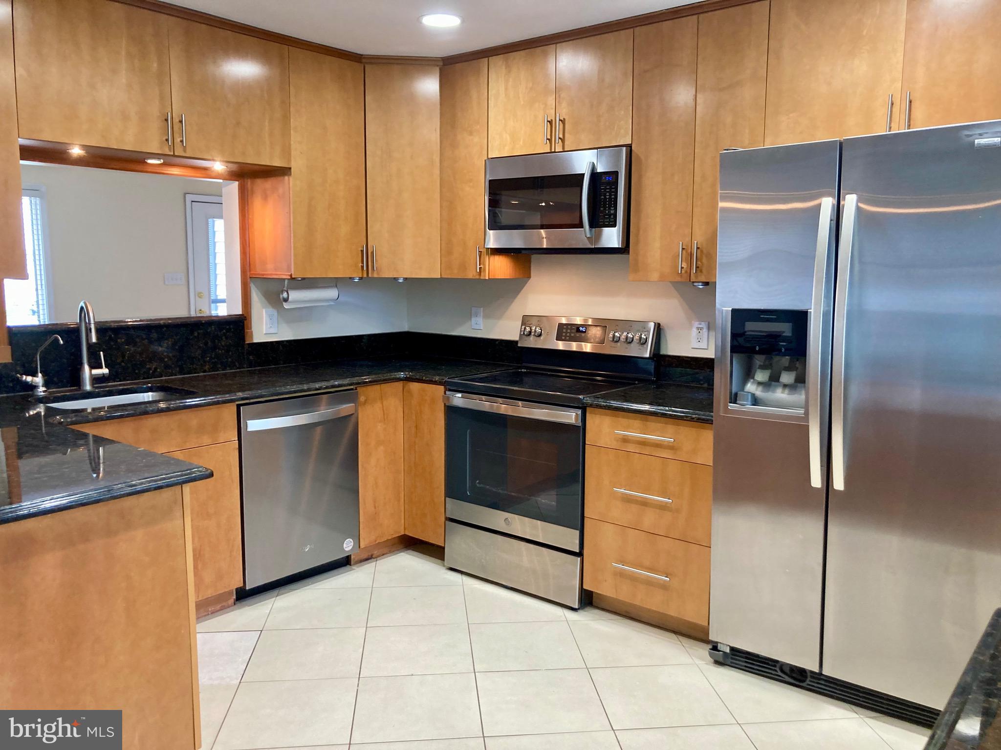 OAKWOOD - Residential