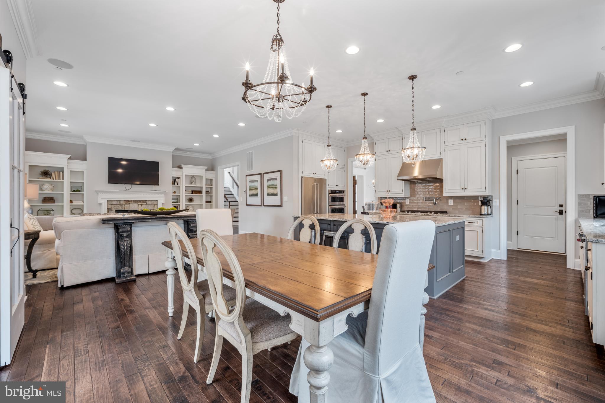 BRADLEY WOODS - Residential