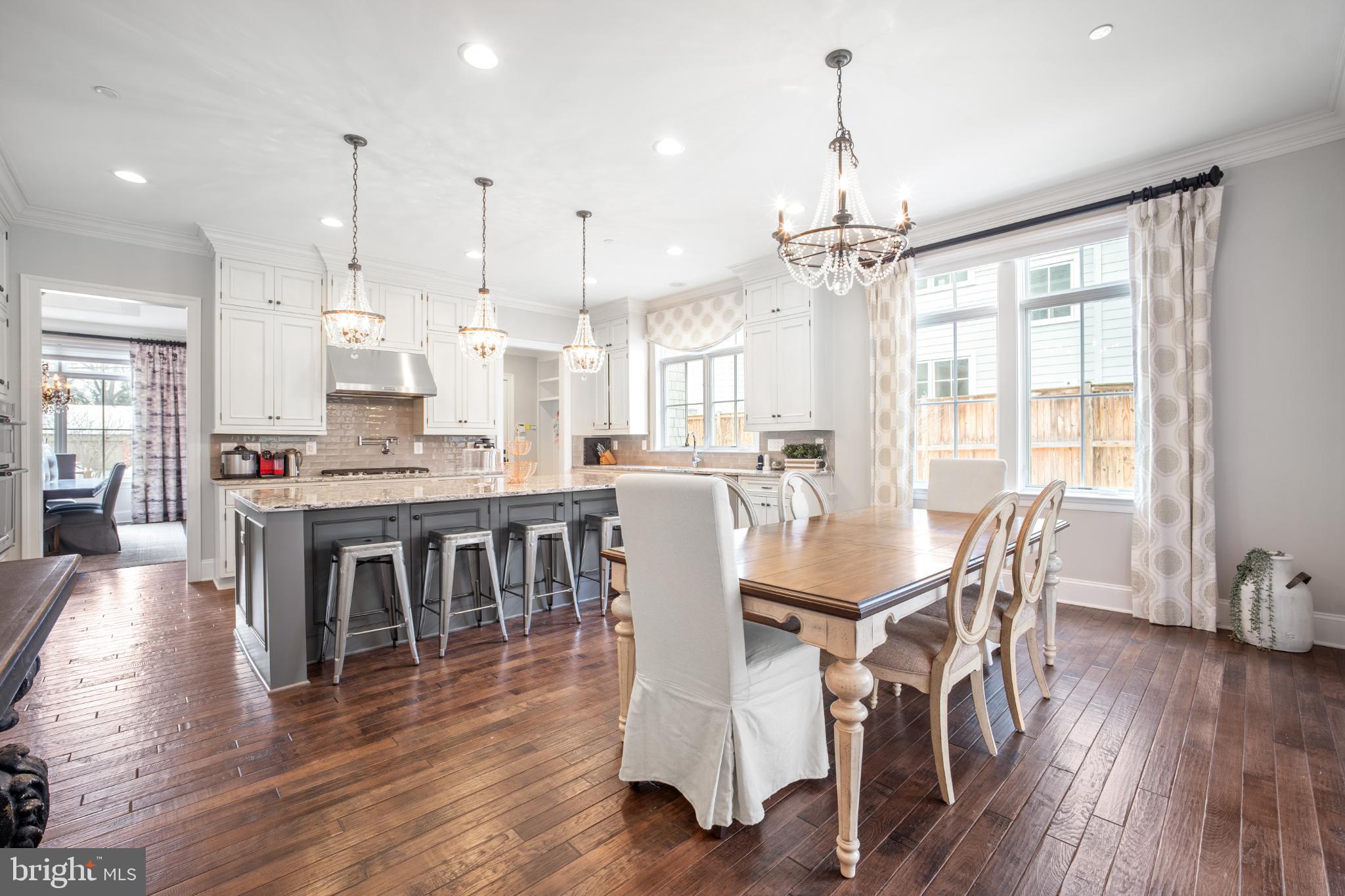 BRADLEY WOODS - Residential