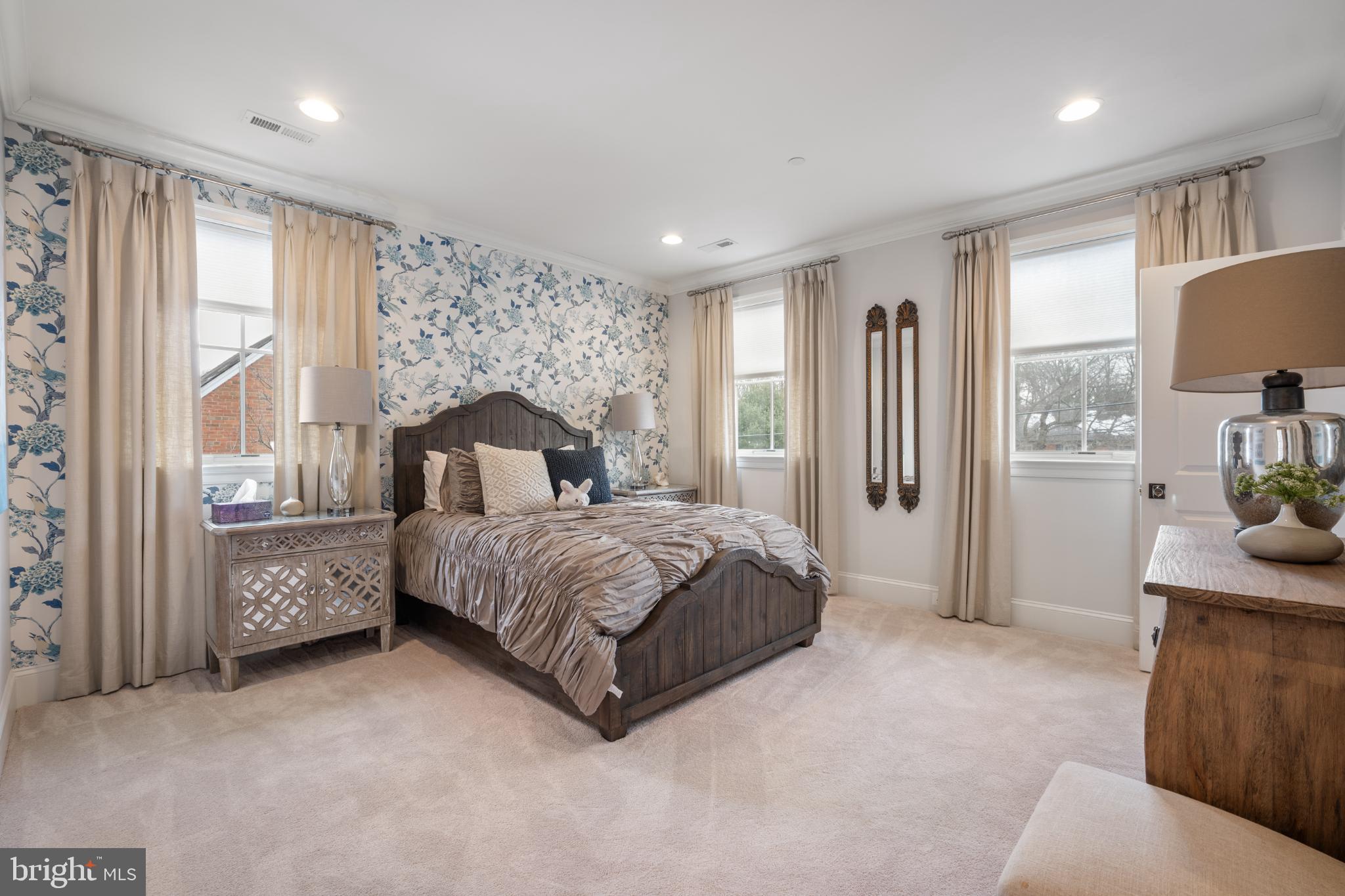 BRADLEY WOODS - Residential