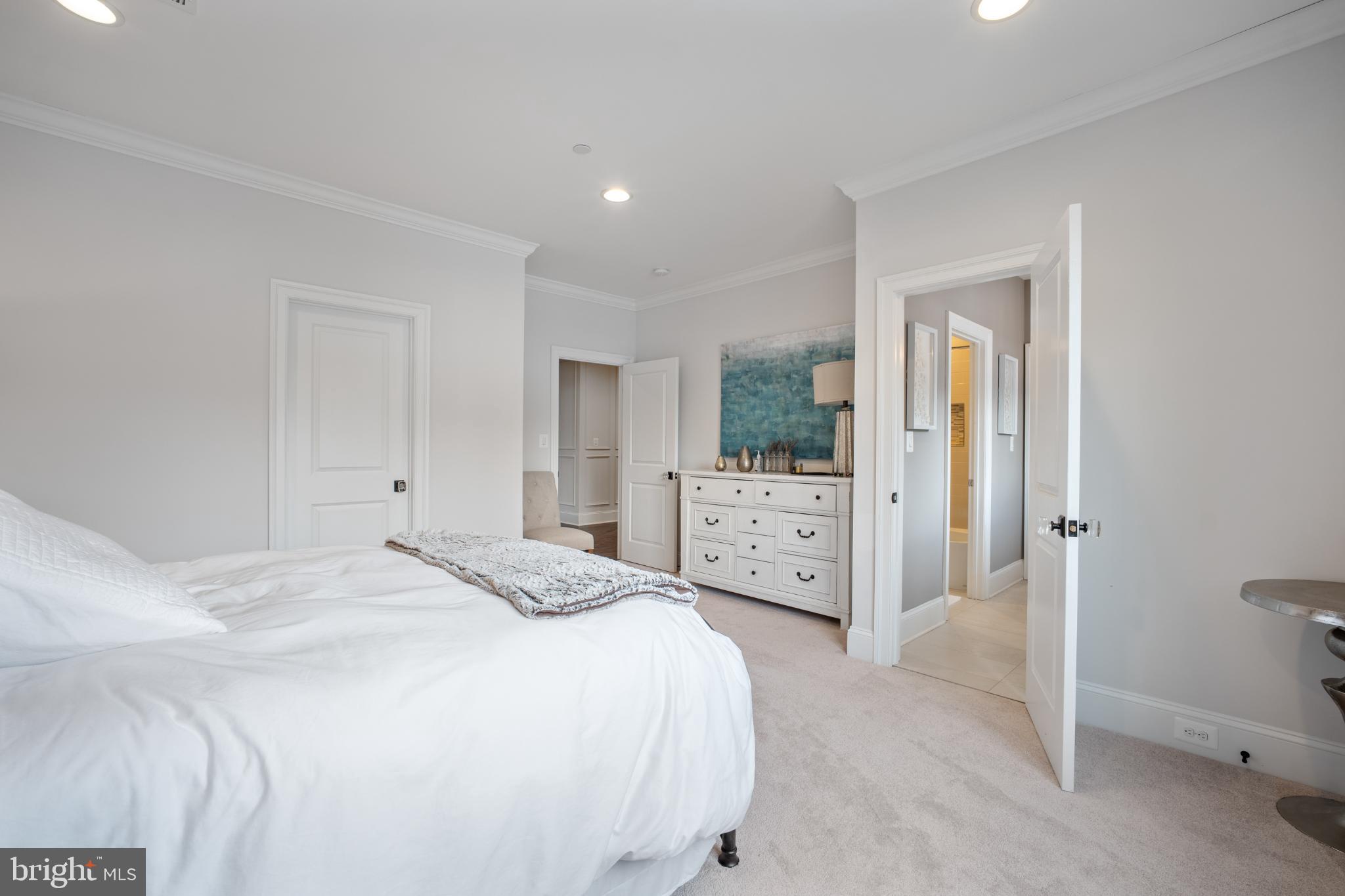 BRADLEY WOODS - Residential