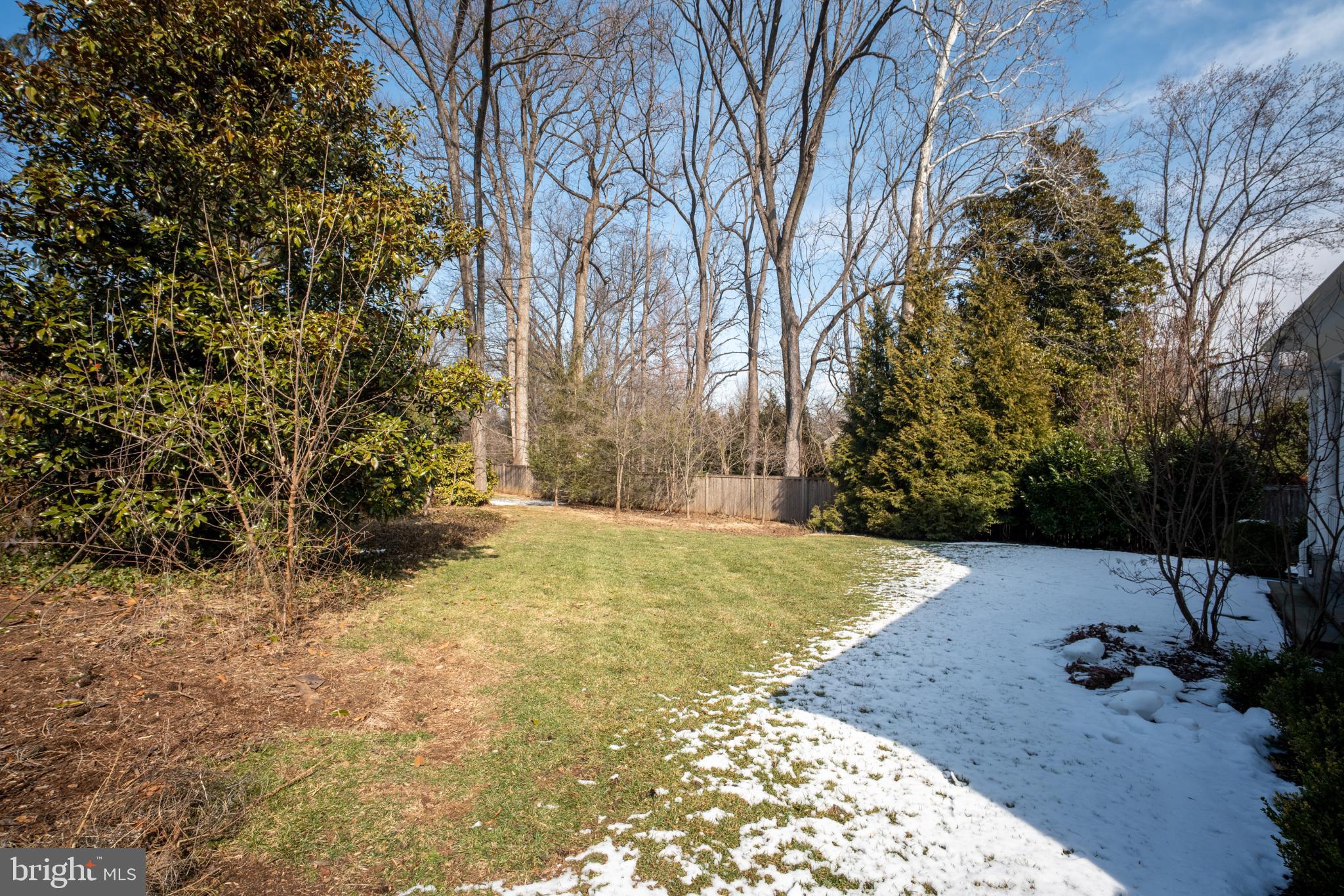 BRADLEY WOODS - Residential