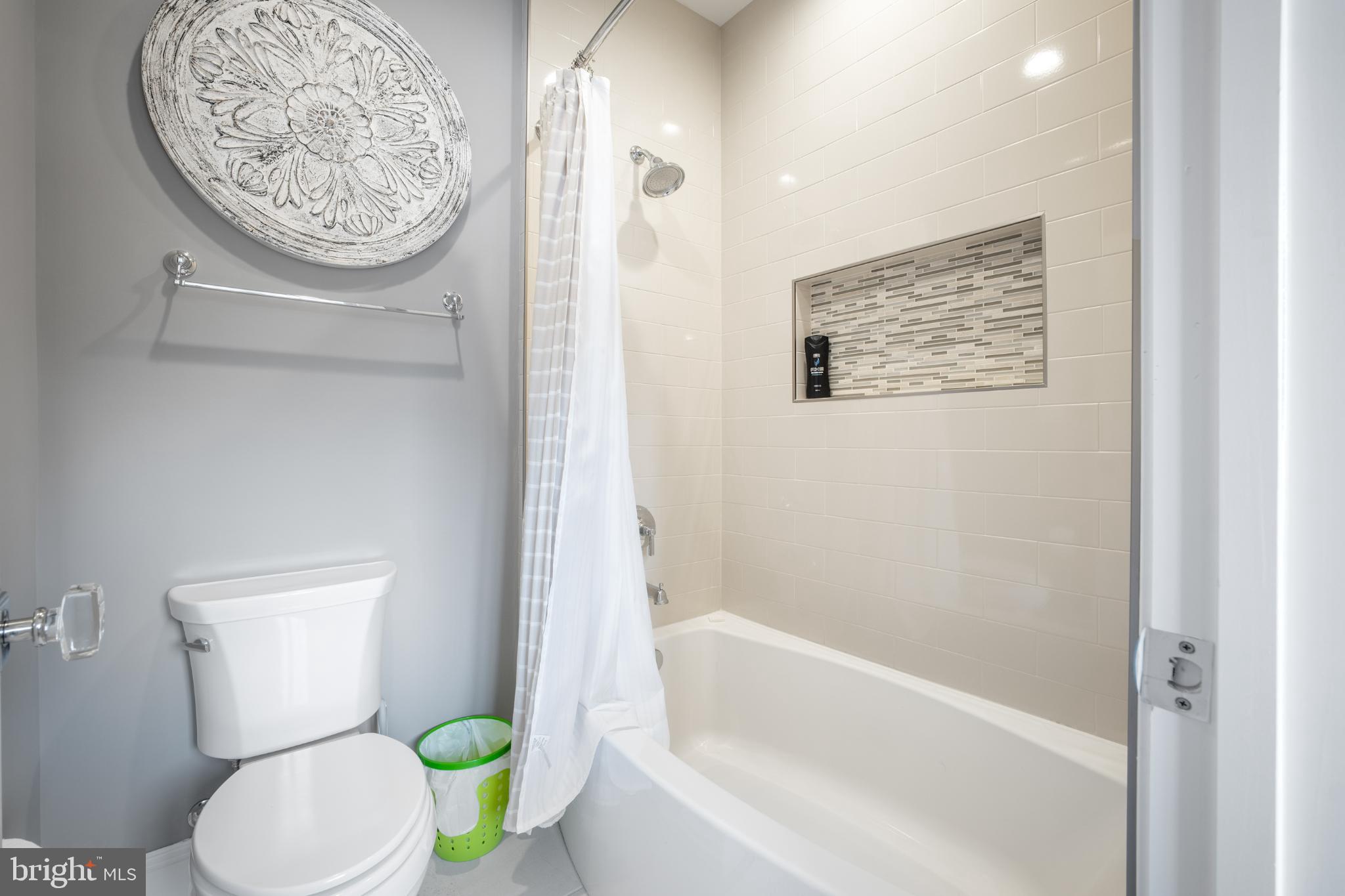 BRADLEY WOODS - Residential