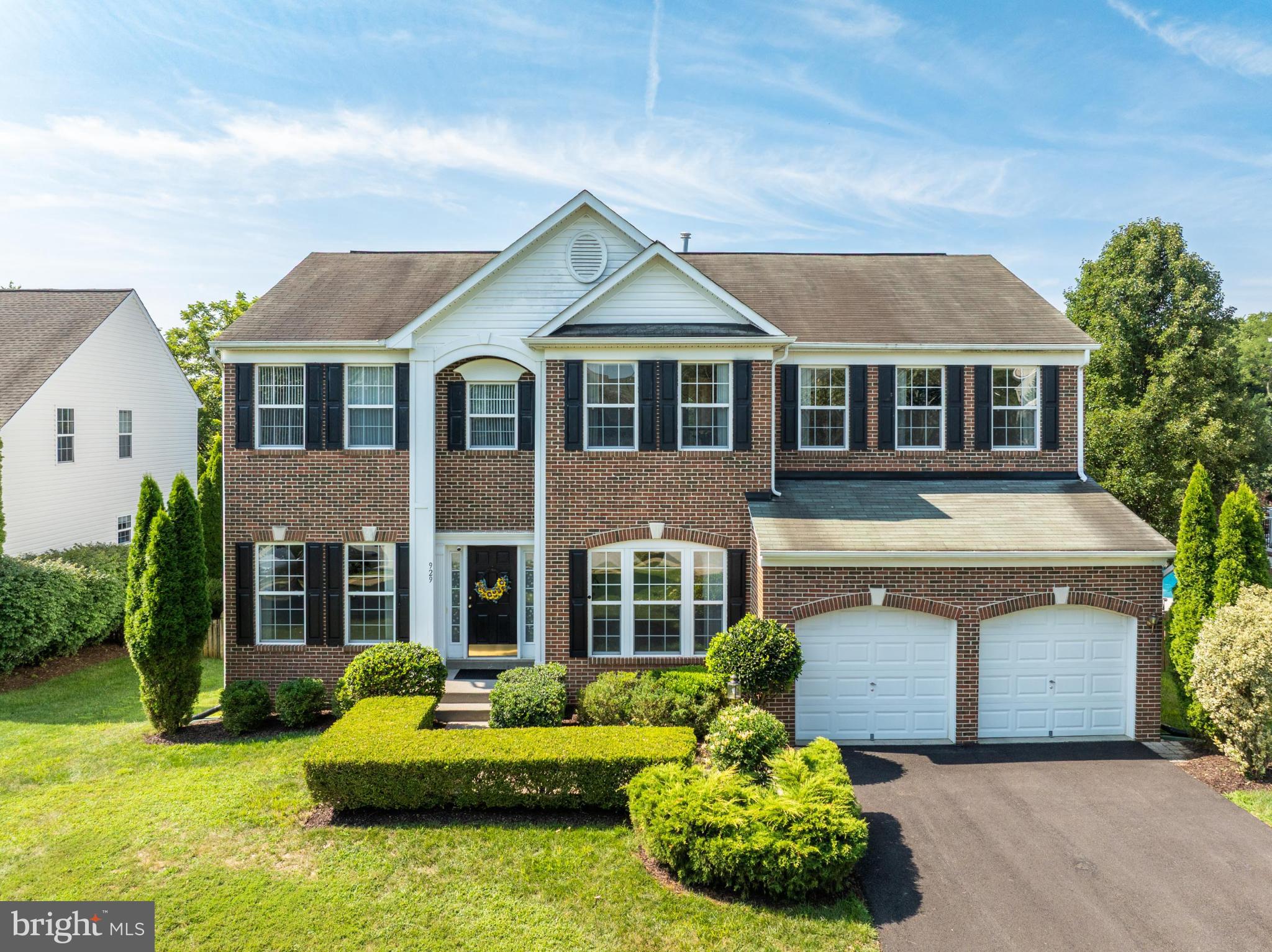 This stunning Colonial home, built in 2006, offers a perfect blend of comfort and elegance. Step inside to discover an inviting open floor plan, featuring gleaming hardwood floors and abundant natural light. The spacious kitchen boasts an island, eat-in area, and pantry, making it ideal for gatherings. Enjoy cozy evenings in the family room by the gas fireplace or host formal dinners in the separate dining room. With four generous bedrooms, including a luxurious master suite with a walk-in closet, there's plenty of space for relaxation. The fully finished walkout basement adds versatility, perfect for a home office or entertainment area. Outside, the property features a lovely deck overlooking a serene wooded view, providing a peaceful retreat. The 0.24-acre lot adjoins open space, enhancing privacy. An attached two-car garage and ample driveway parking complete this exceptional offering. Experience the warmth and charm of this home, where every detail invites you to create lasting memories. Ideally located minutes from local grocers in Town of Purcellville, Franklin Park Pool and Theatre, Fireman's Field Baseball games, town festivals, Bush Tabernacle Events and Rt 7 Commute routes.
