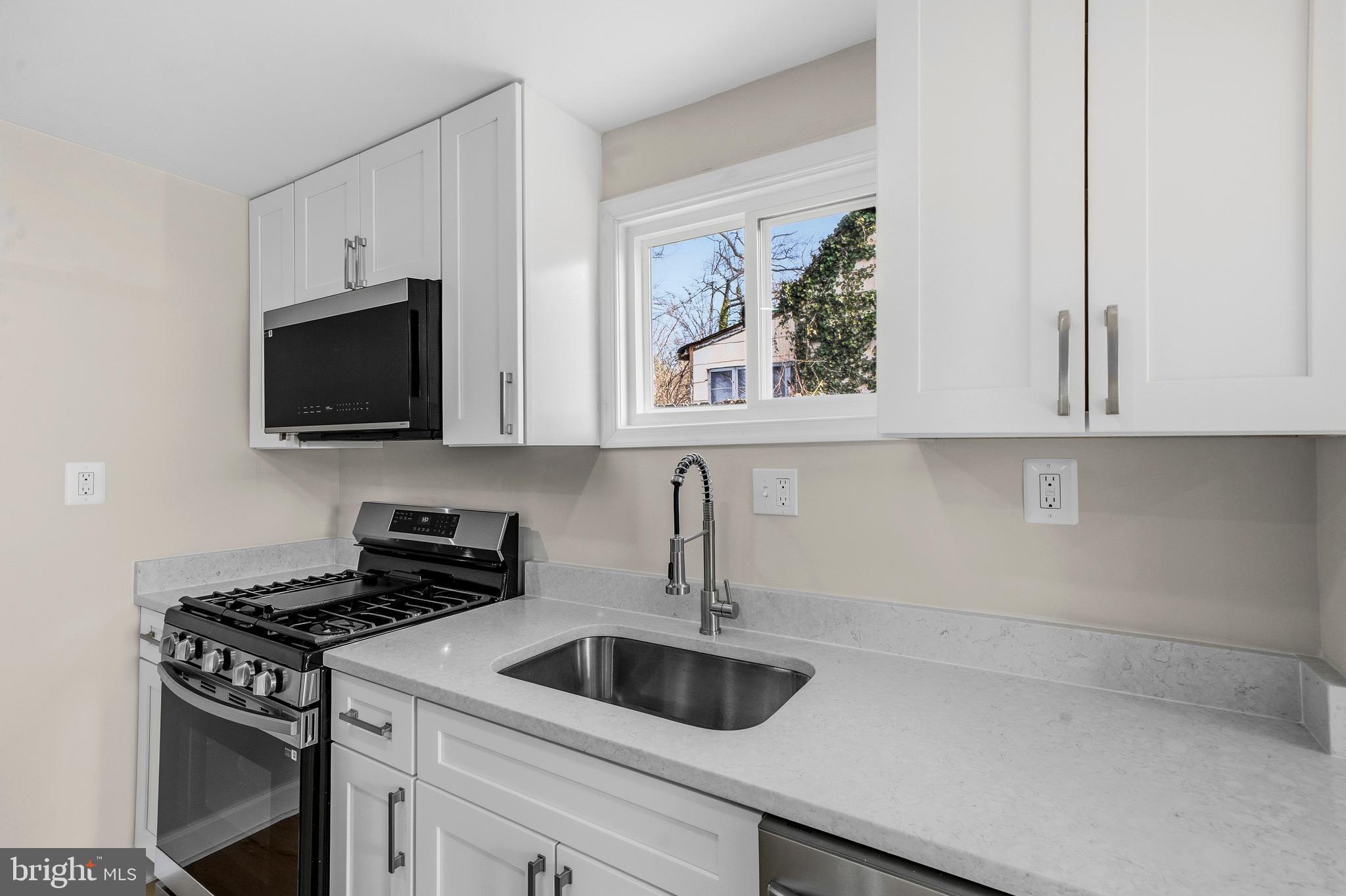 WASHINGTON SUBURBAN HOME - Residential