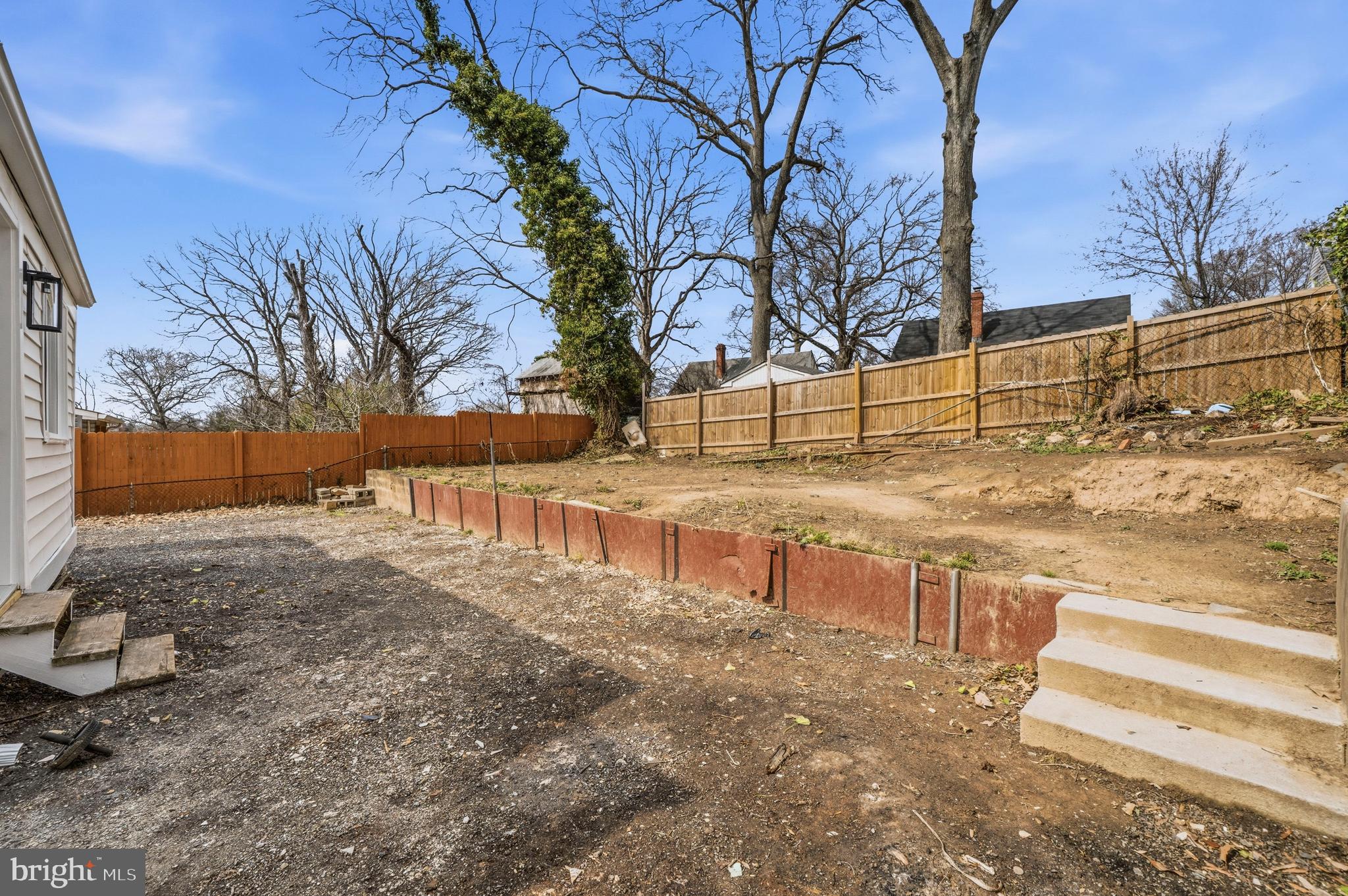 WASHINGTON SUBURBAN HOME - Residential