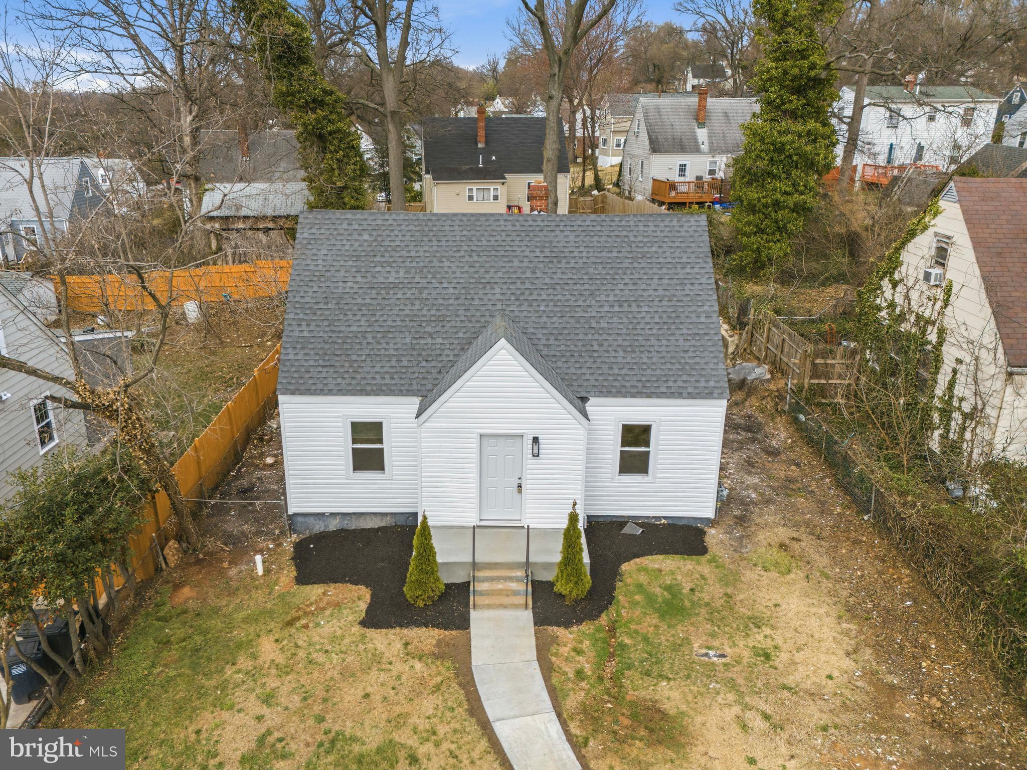 WASHINGTON SUBURBAN HOME - Residential