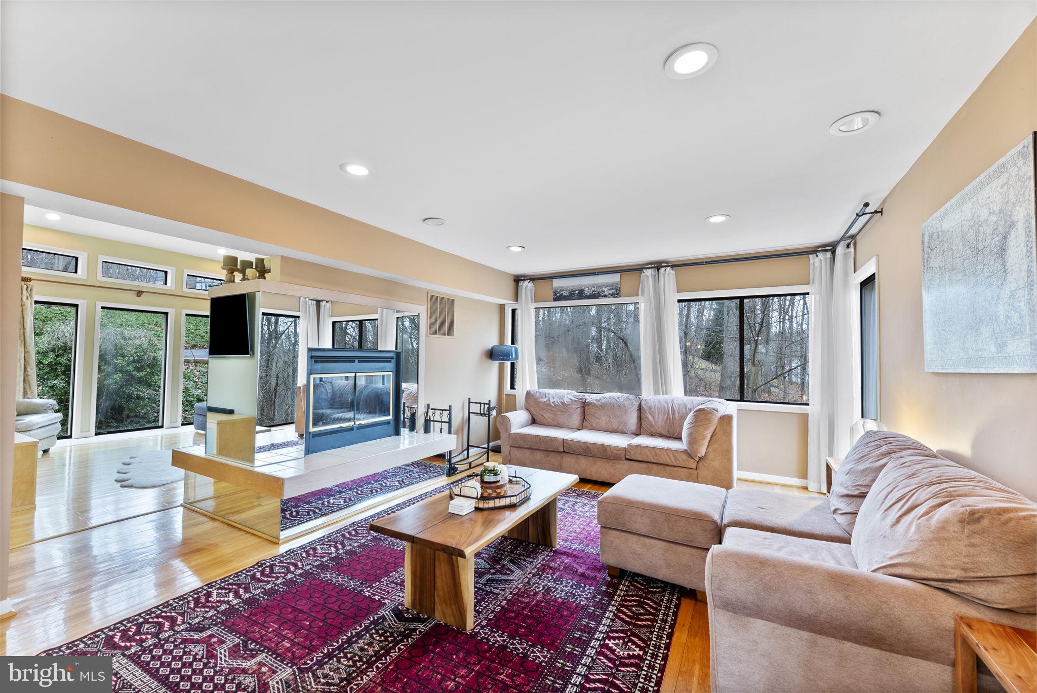 WORTHINGTON RIDGE - Residential