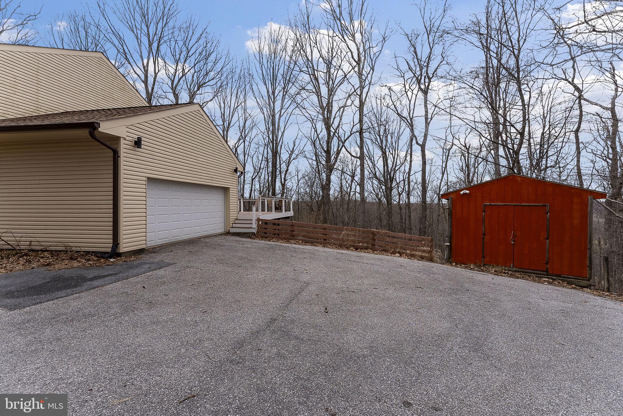 WORTHINGTON RIDGE - Residential