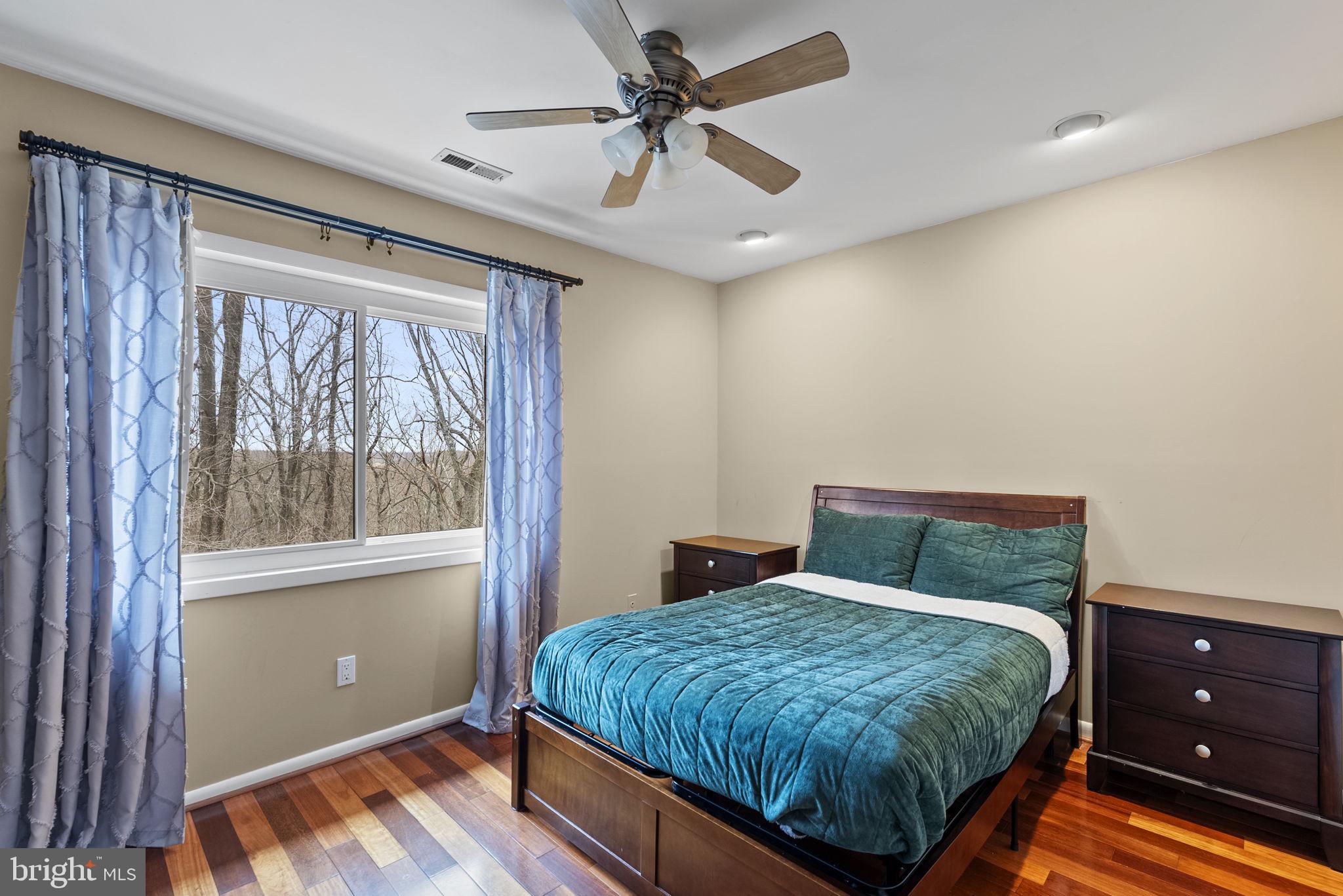 WORTHINGTON RIDGE - Residential