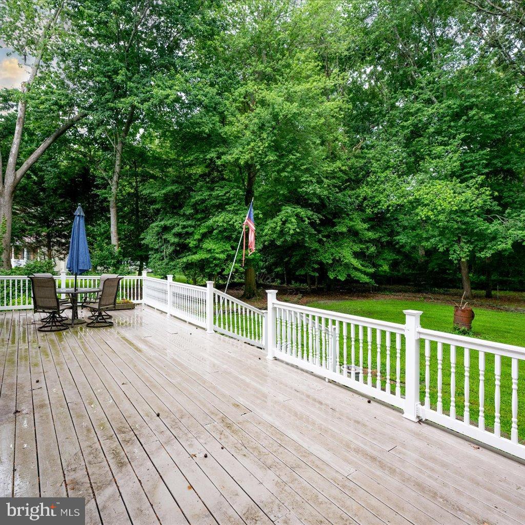 MILL CREEK ACRES - Residential