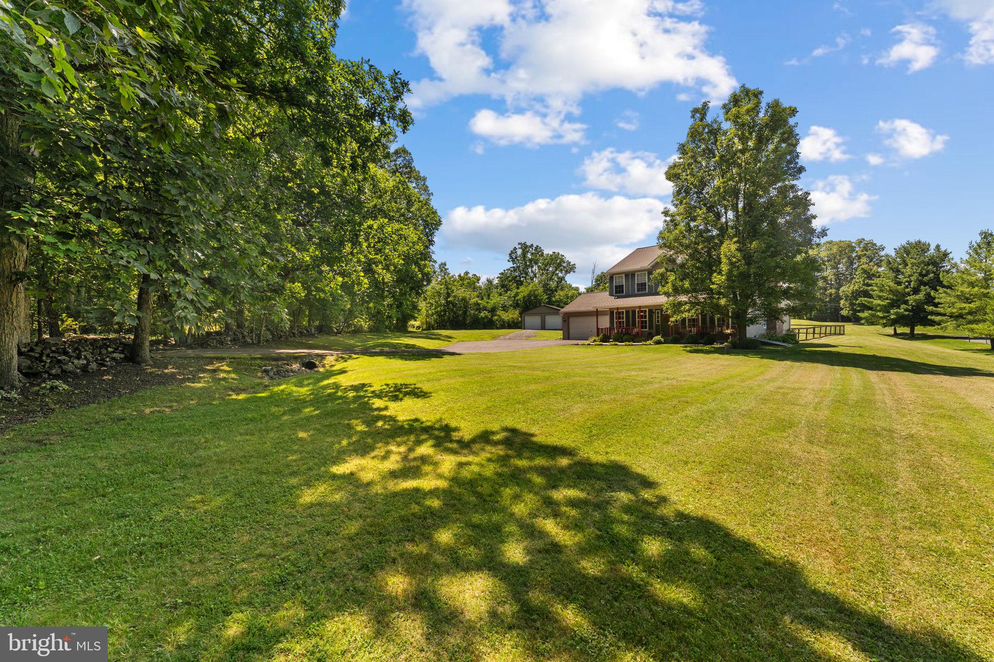 24 HENDRICKS ROAD
