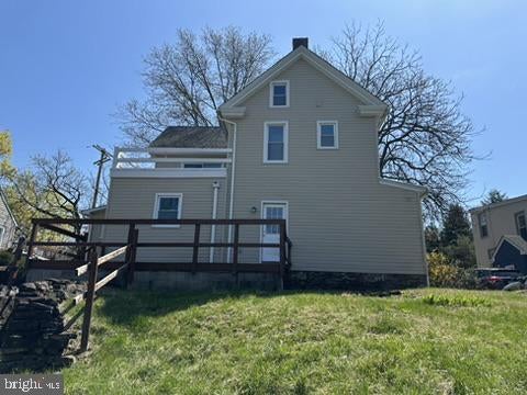 722 HILLTOWN PIKE