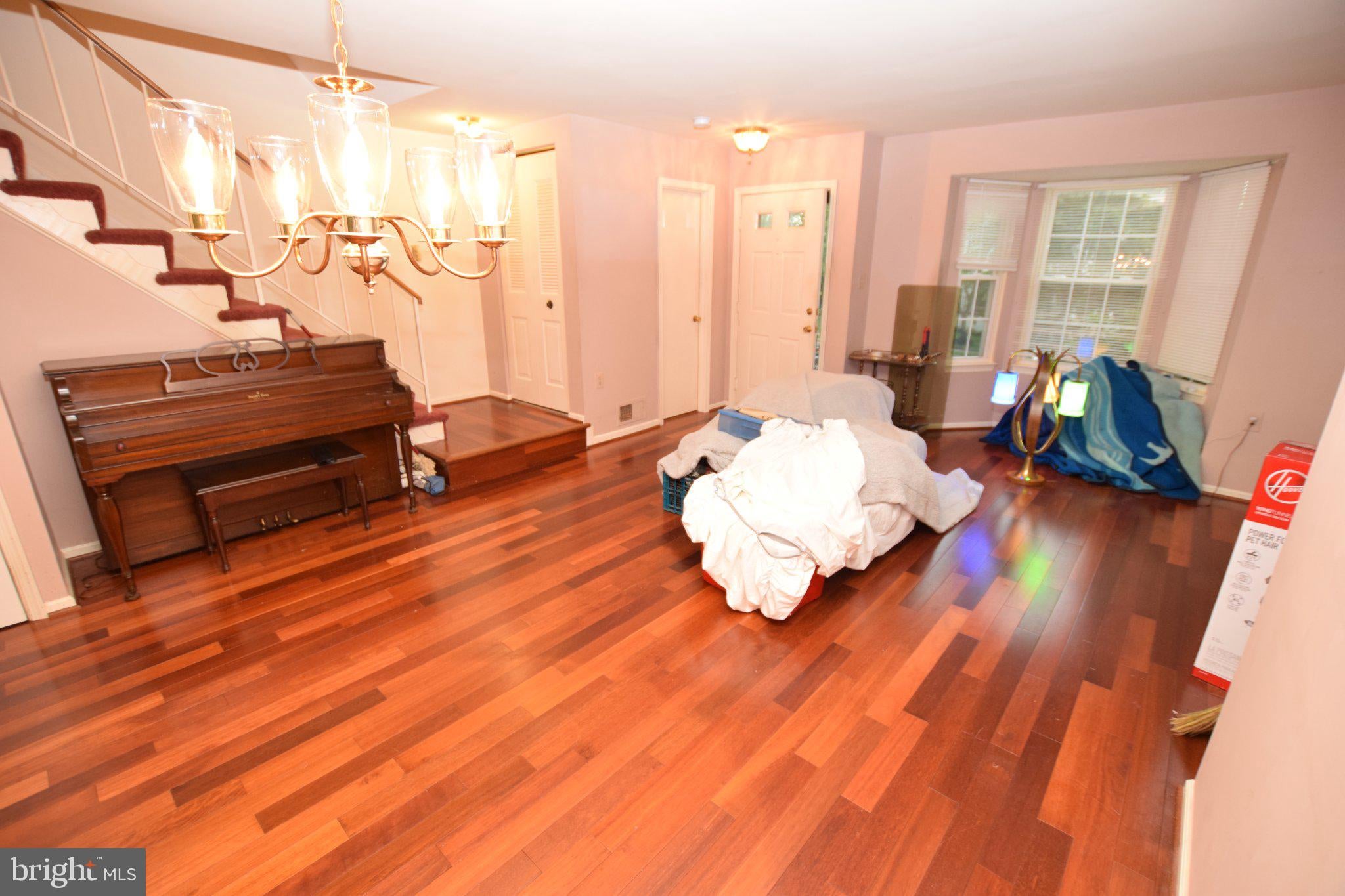 7851 BROOKVIEW COURT