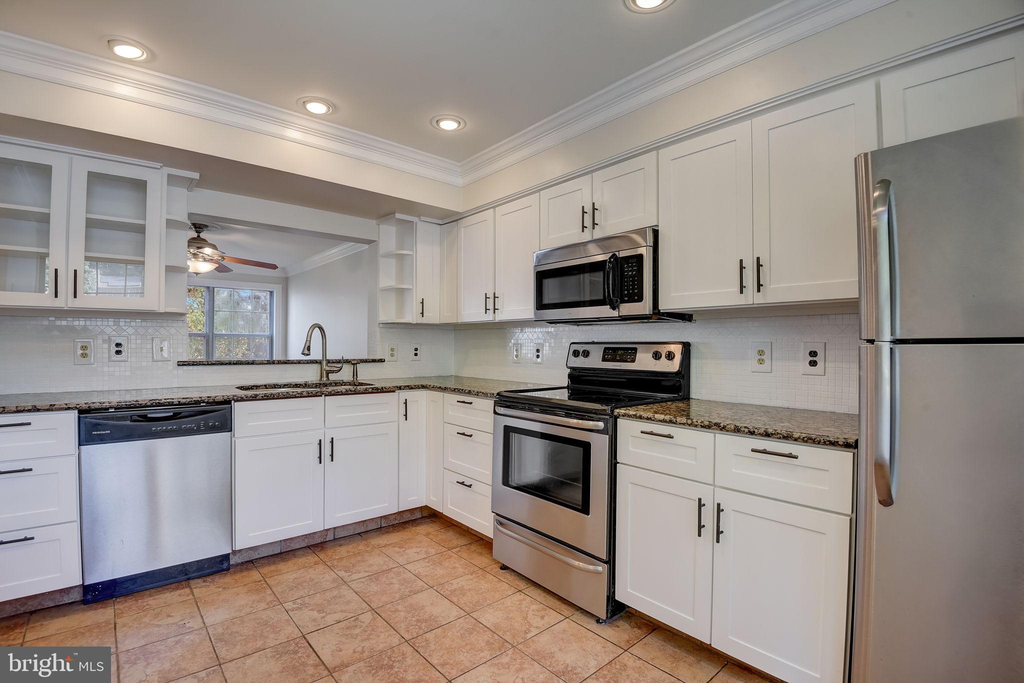 GUNNERS LAKE VILLAGE - Residential