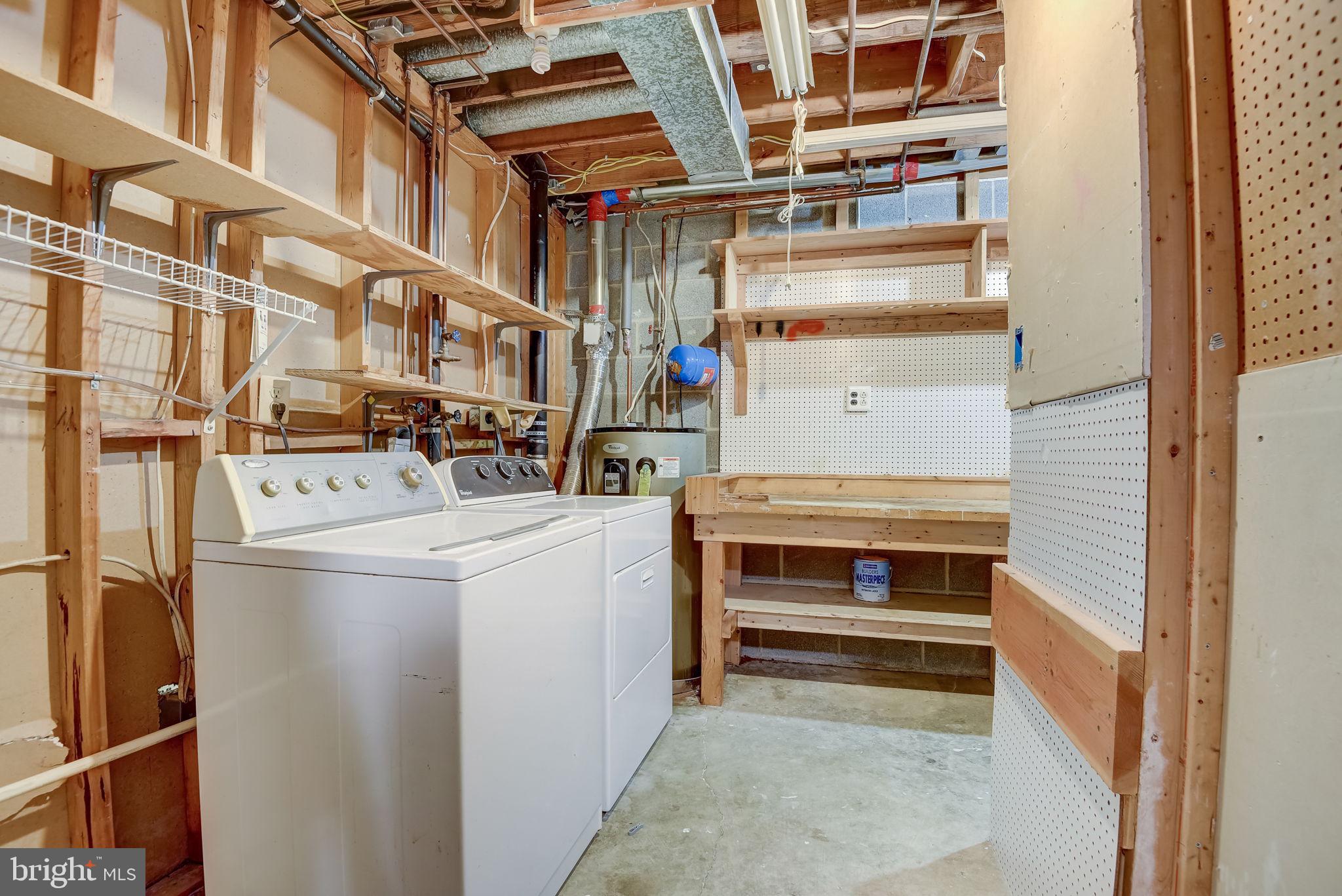 GUNNERS LAKE VILLAGE - Residential