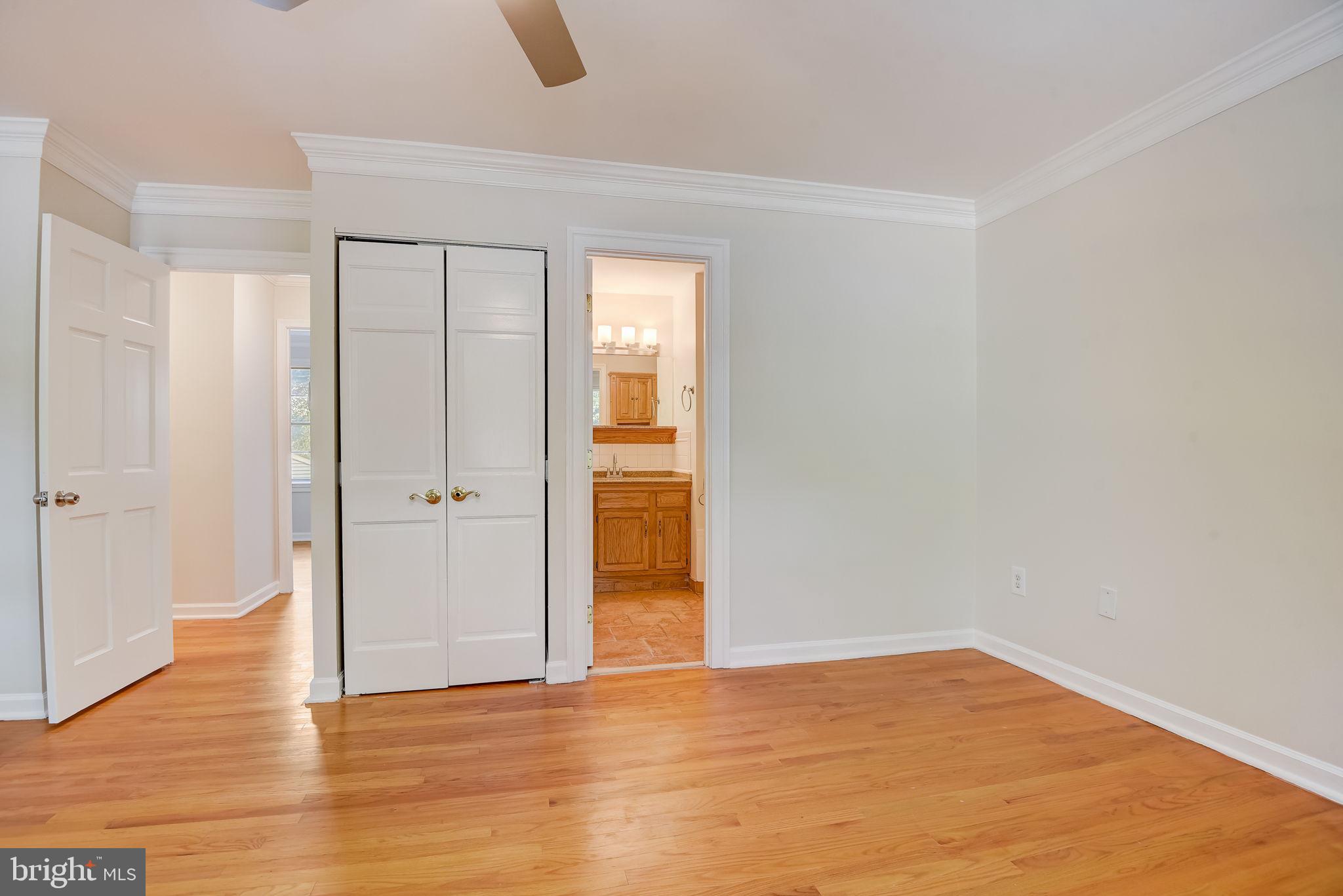 GUNNERS LAKE VILLAGE - Residential