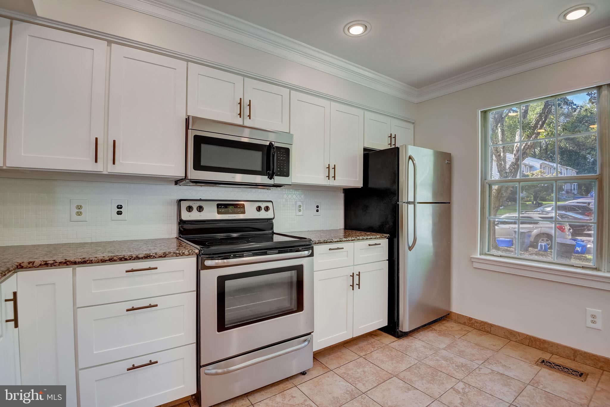 GUNNERS LAKE VILLAGE - Residential