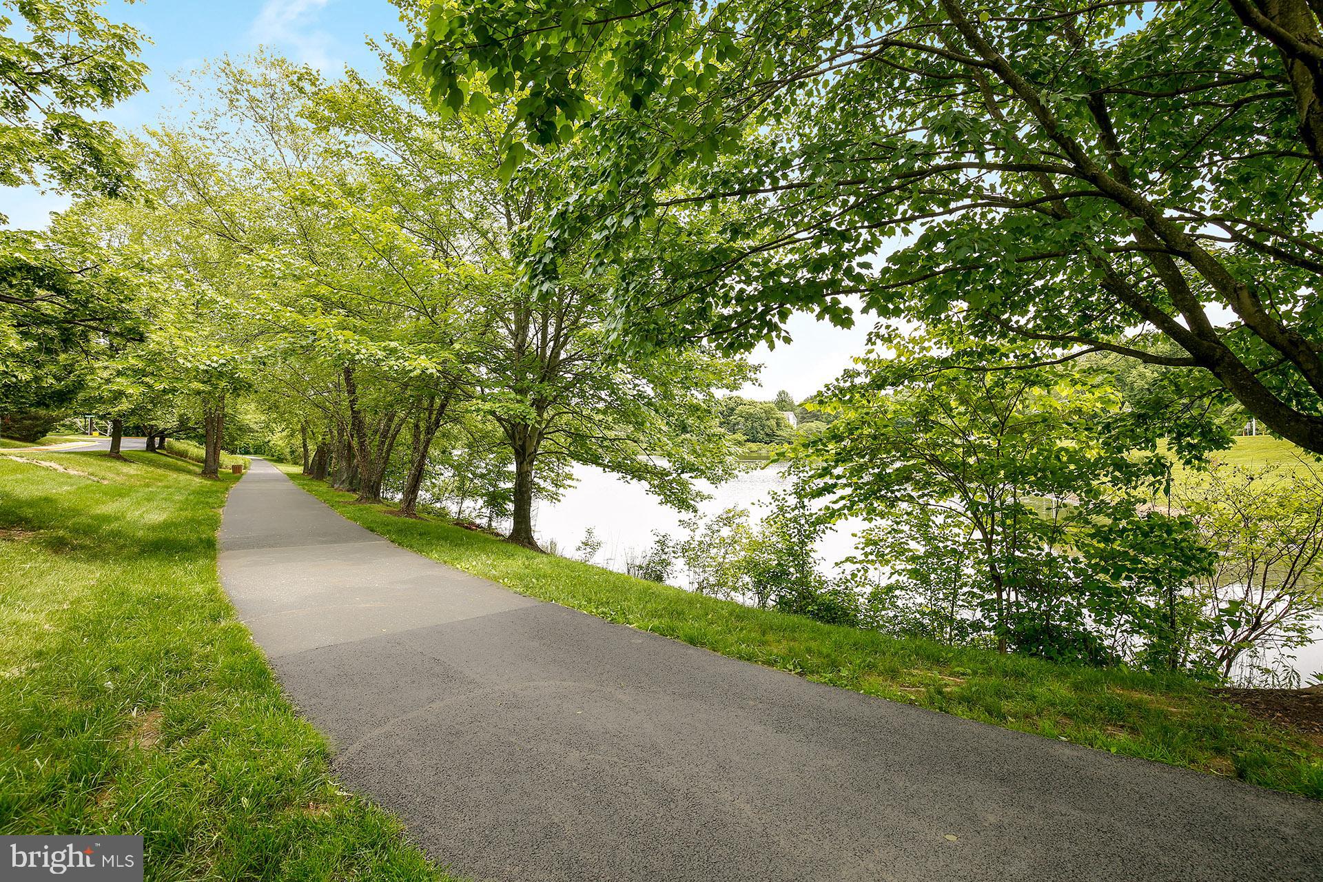 GUNNERS LAKE VILLAGE - Residential