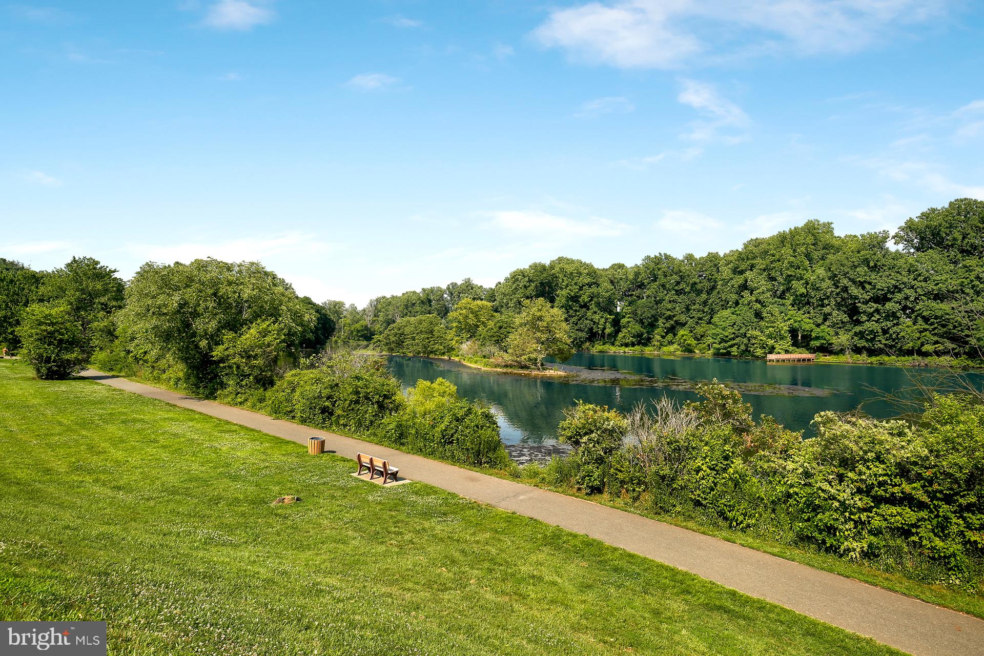 GUNNERS LAKE VILLAGE - Residential