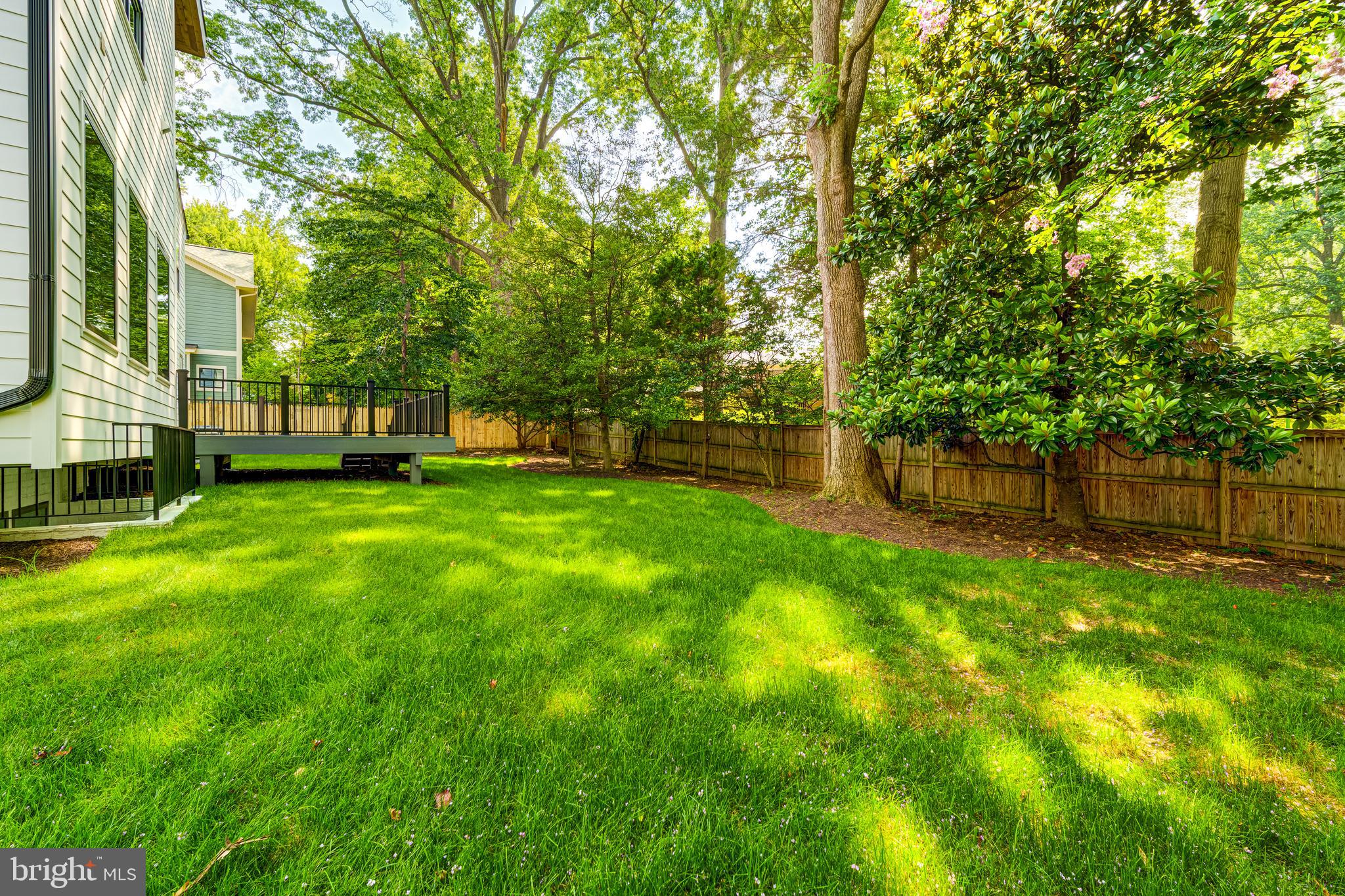 VIENNA WOODS - Residential