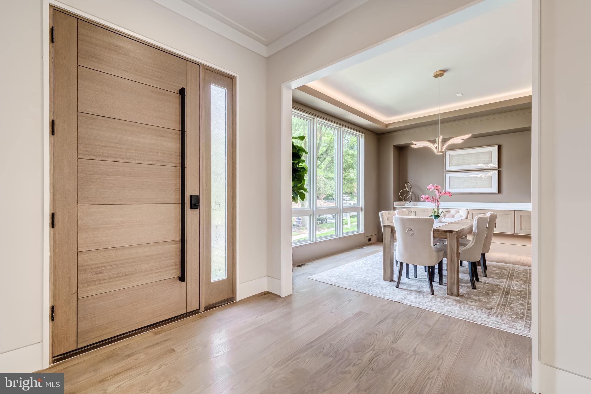 VIENNA WOODS - Residential