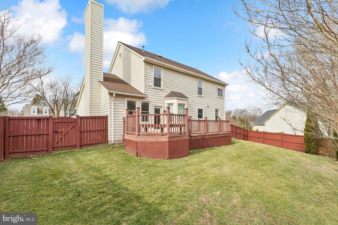 WILLOUGHBY WOODS - Residential