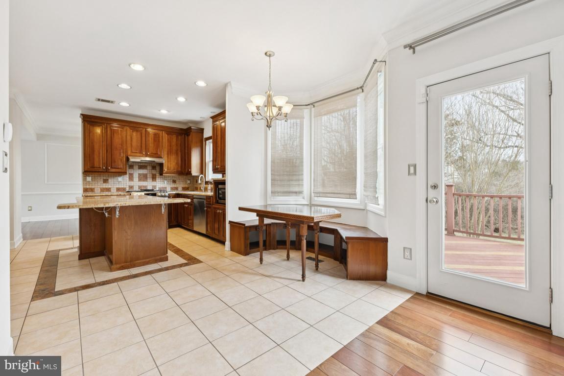 WILLOUGHBY WOODS - Residential