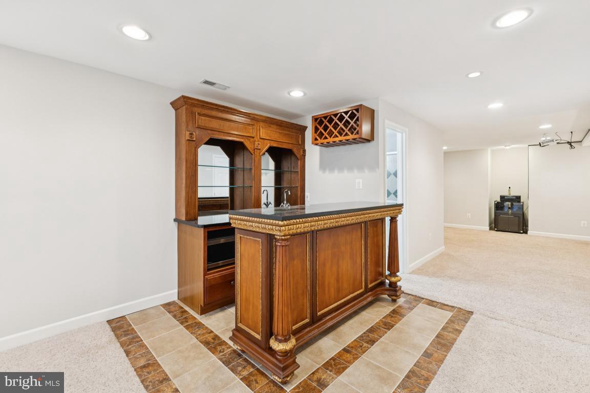 WILLOUGHBY WOODS - Residential