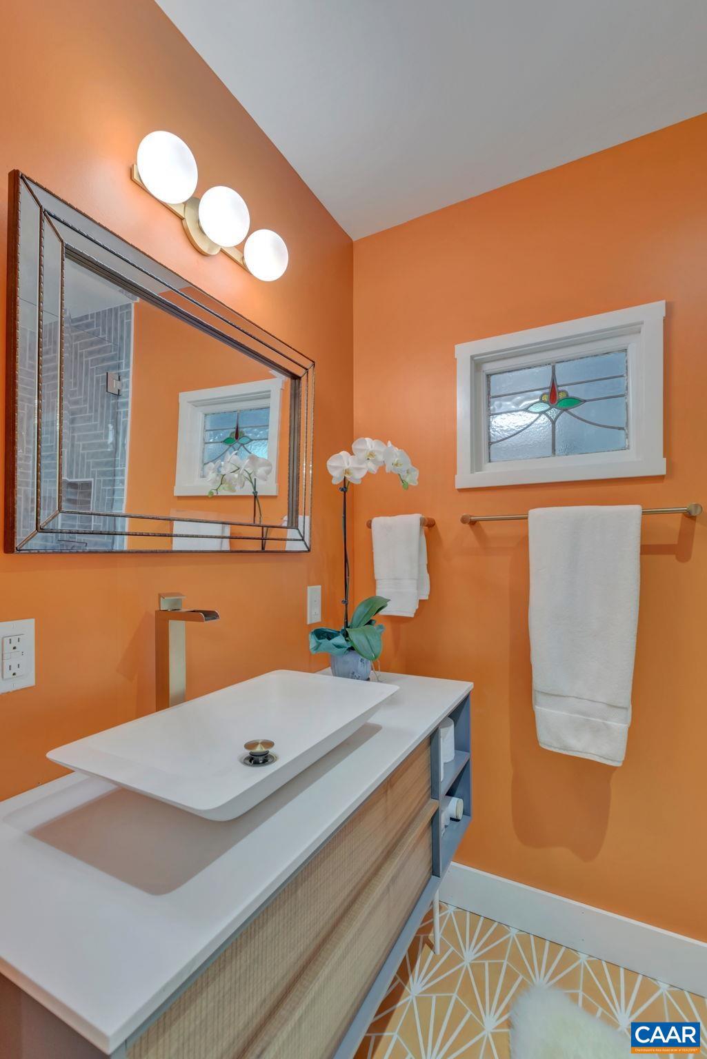 FOREST HILLS - Residential