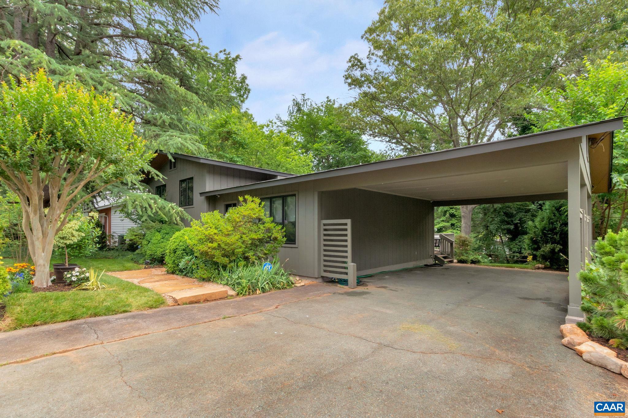 FOREST HILLS - Residential