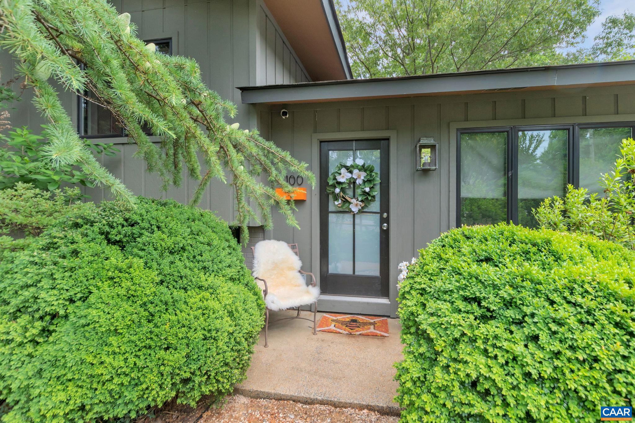 FOREST HILLS - Residential