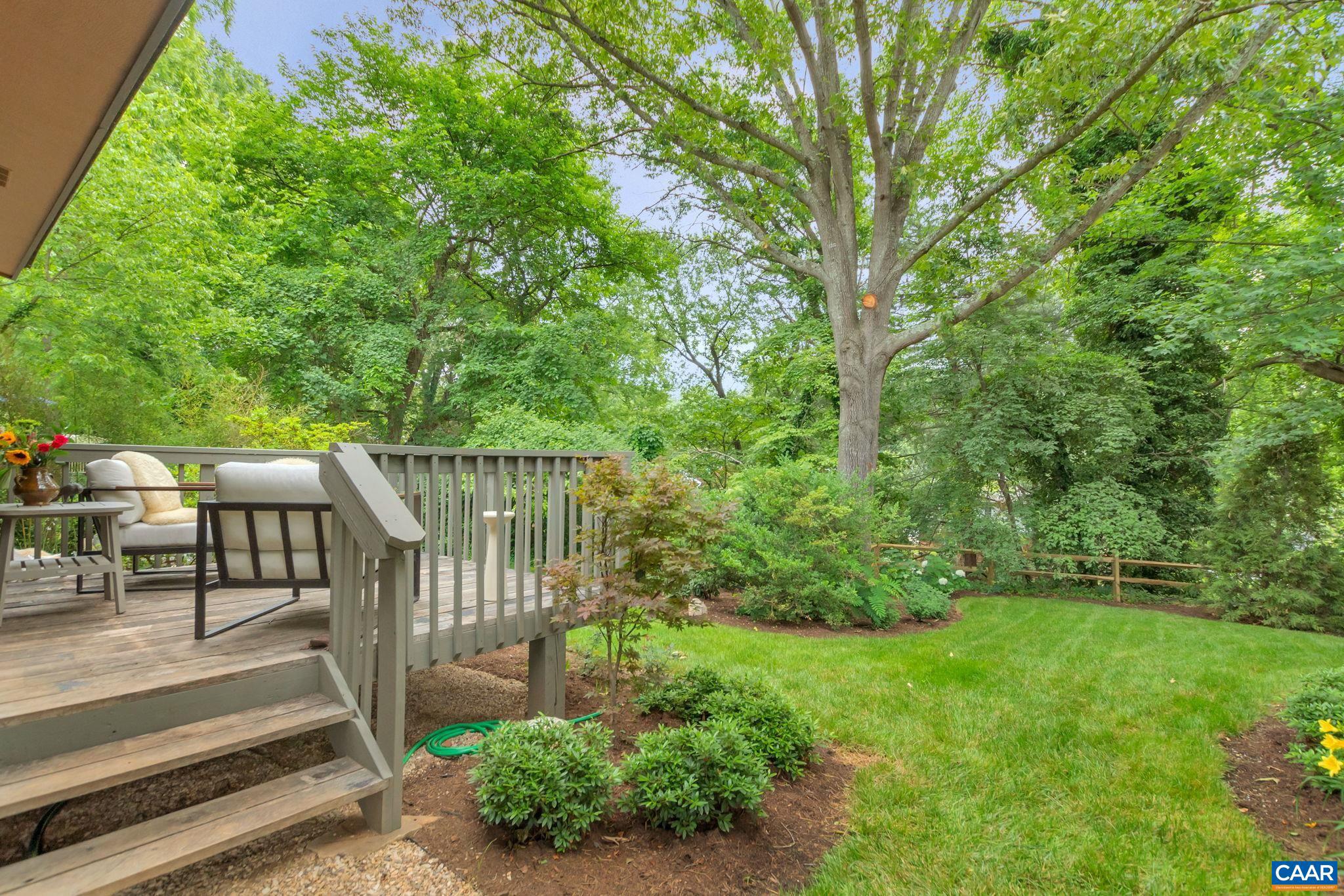 FOREST HILLS - Residential