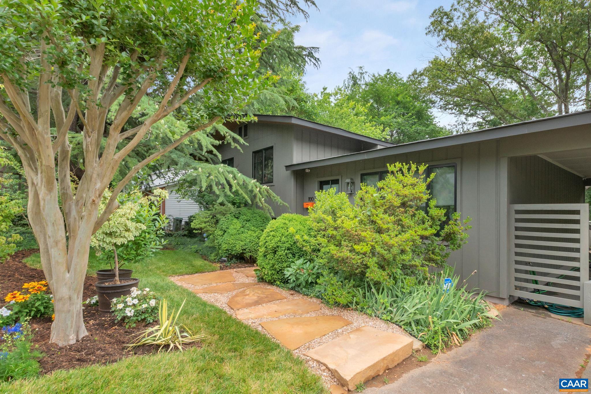 FOREST HILLS - Residential