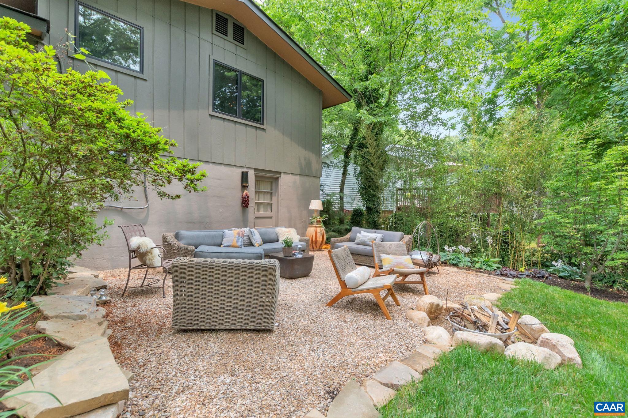 FOREST HILLS - Residential