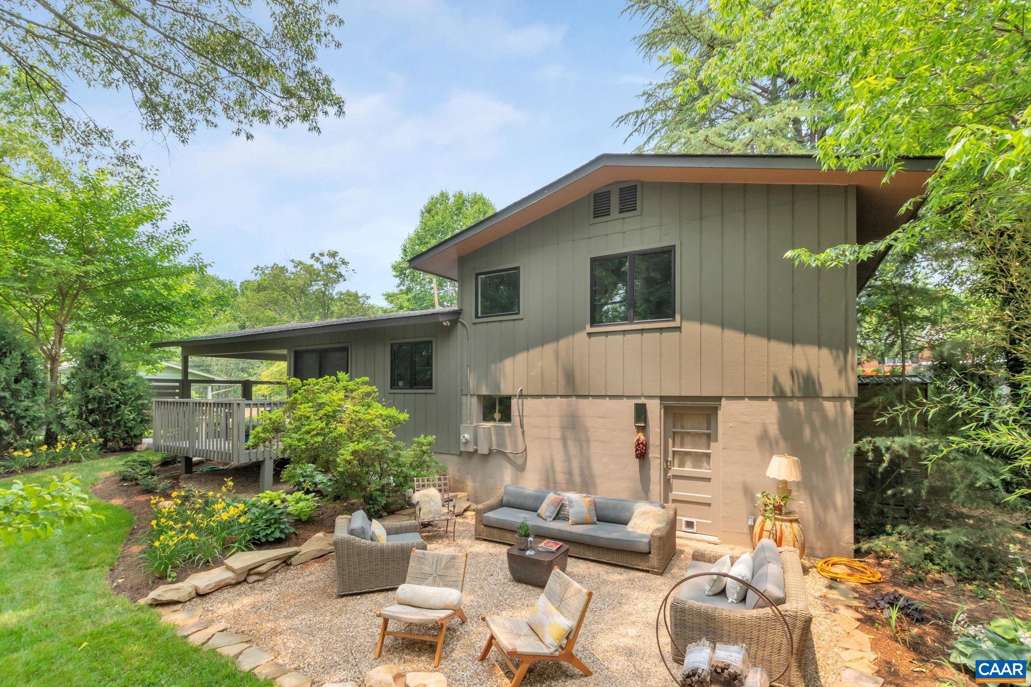 FOREST HILLS - Residential