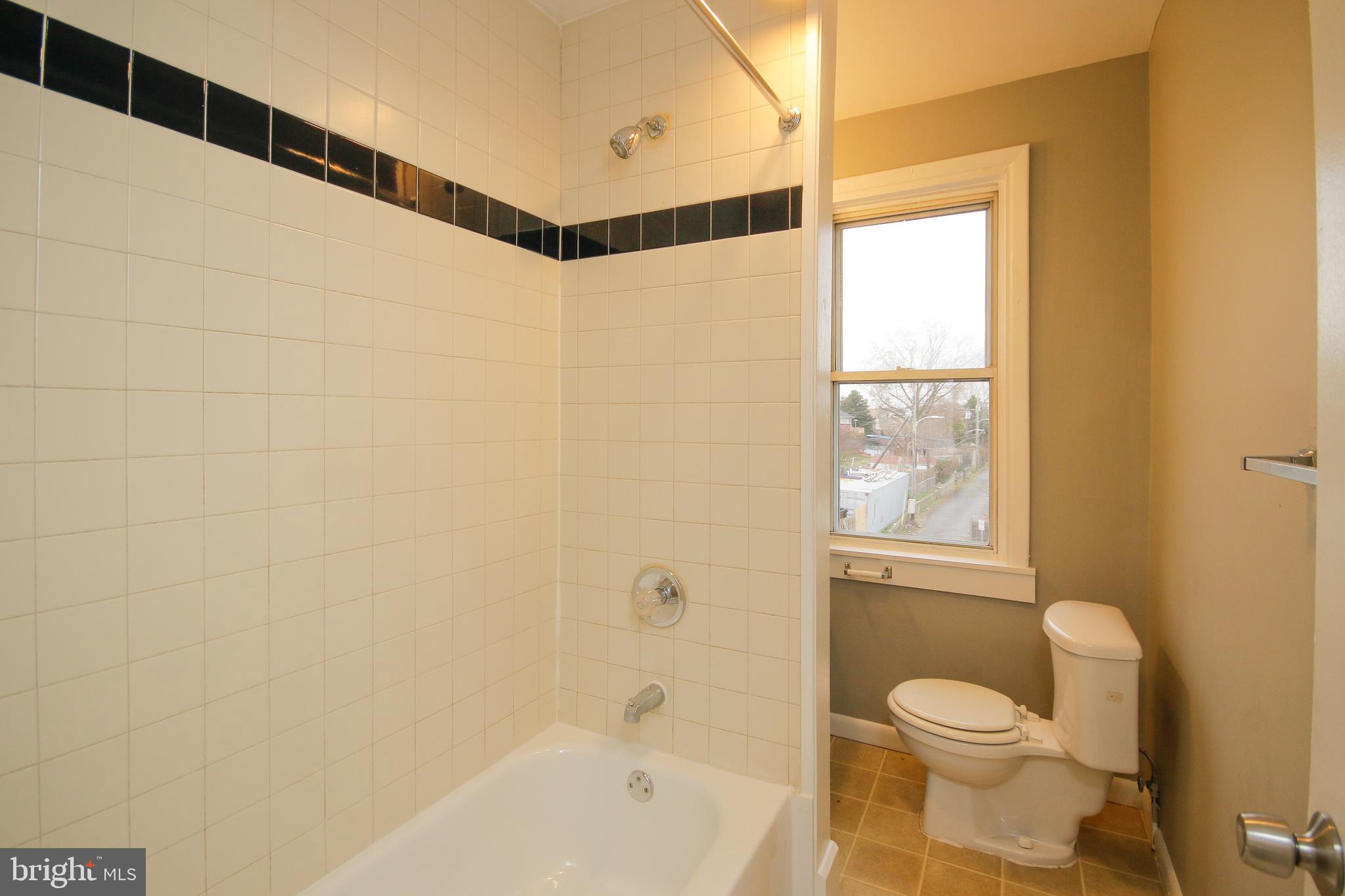 BROOKLYN - Residential Lease