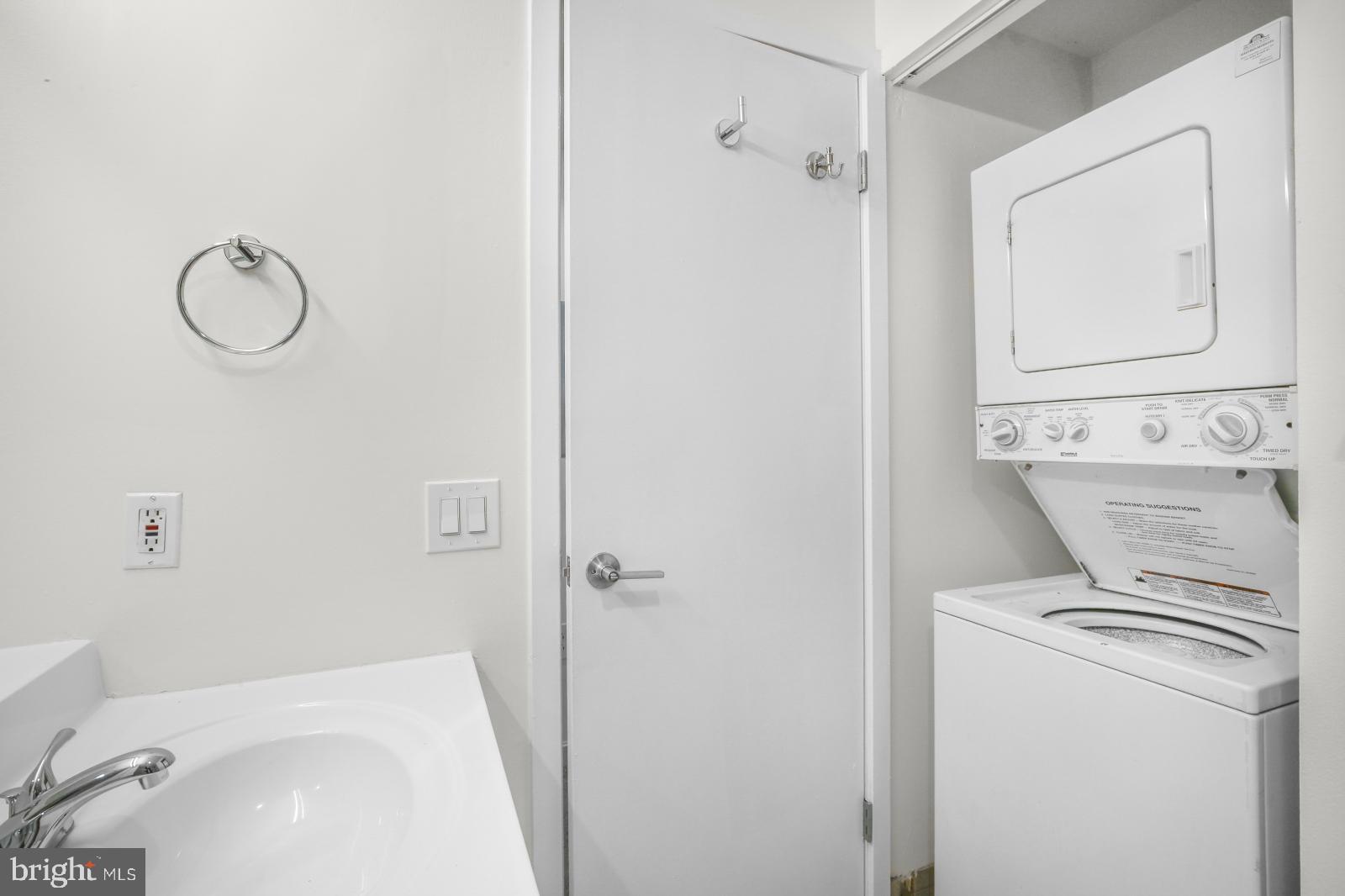 OLD CITY - Residential Lease