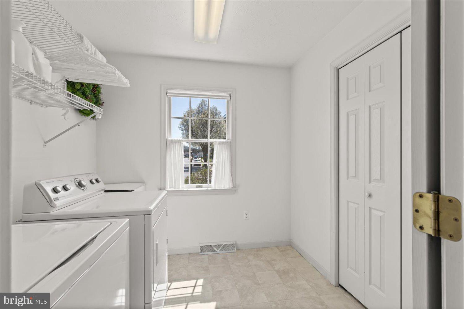 RIDGEVIEW ESTATES - Residential