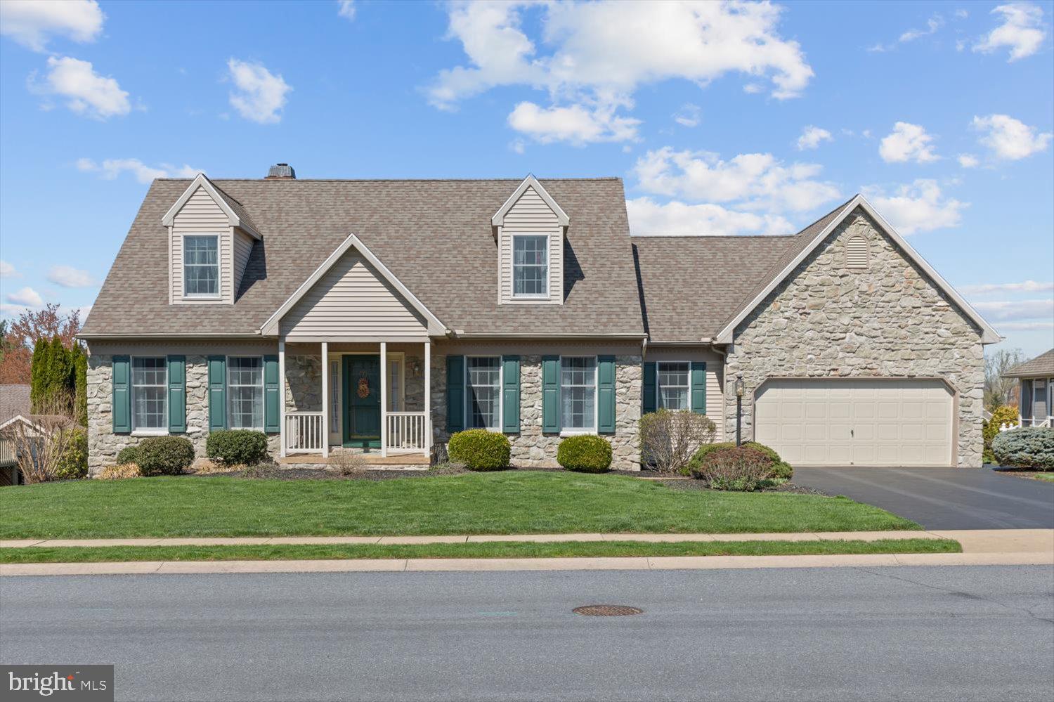 RIDGEVIEW ESTATES - Residential