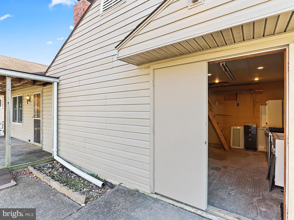 CROYDON ACRES - Residential