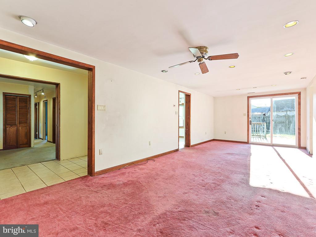 CROYDON ACRES - Residential