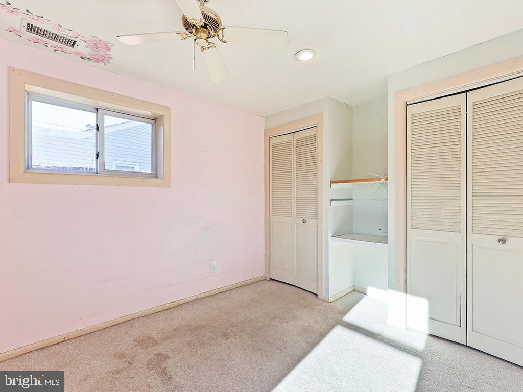 CROYDON ACRES - Residential