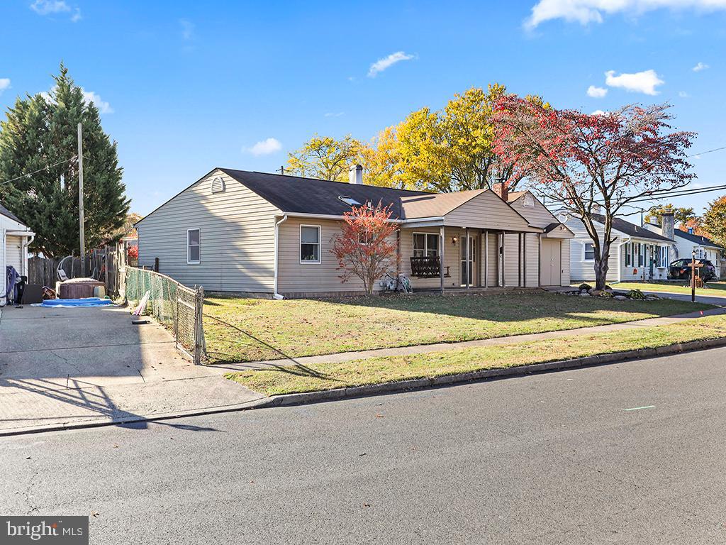 CROYDON ACRES - Residential