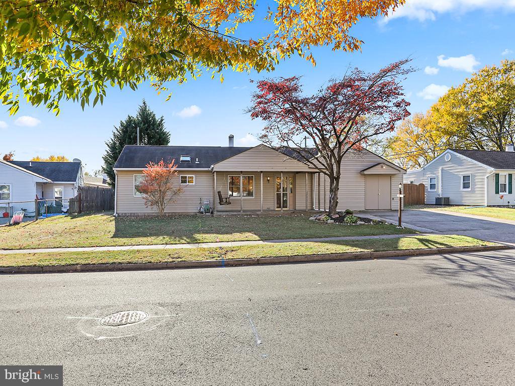 CROYDON ACRES - Residential