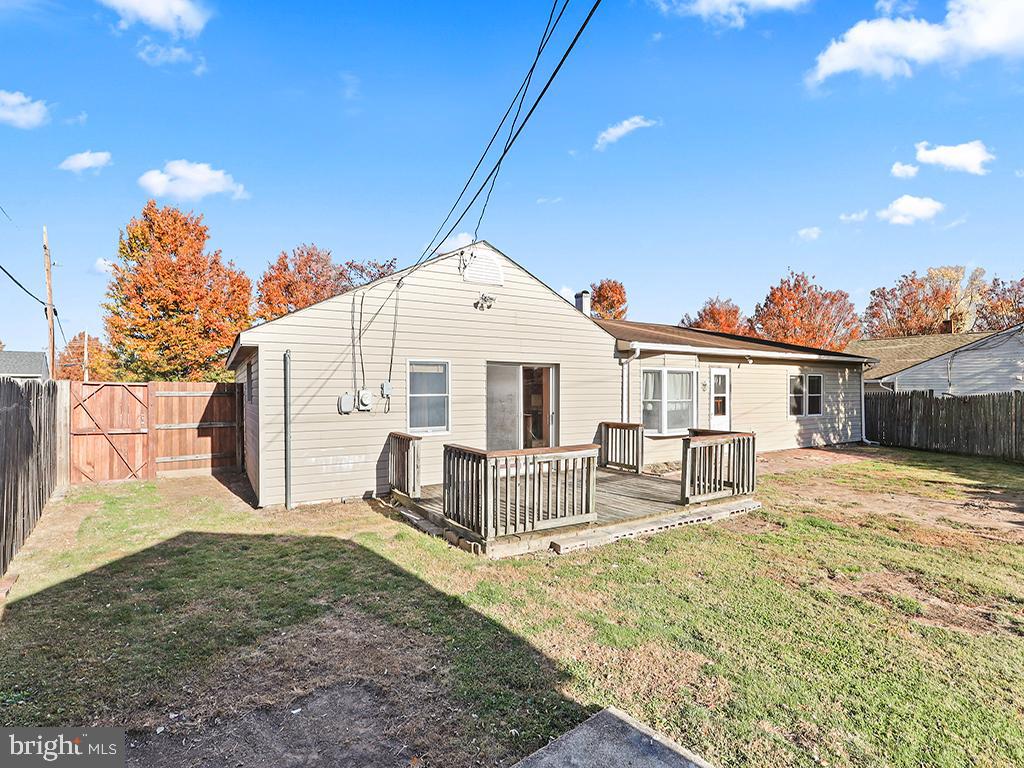 CROYDON ACRES - Residential