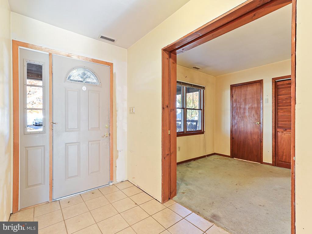 CROYDON ACRES - Residential