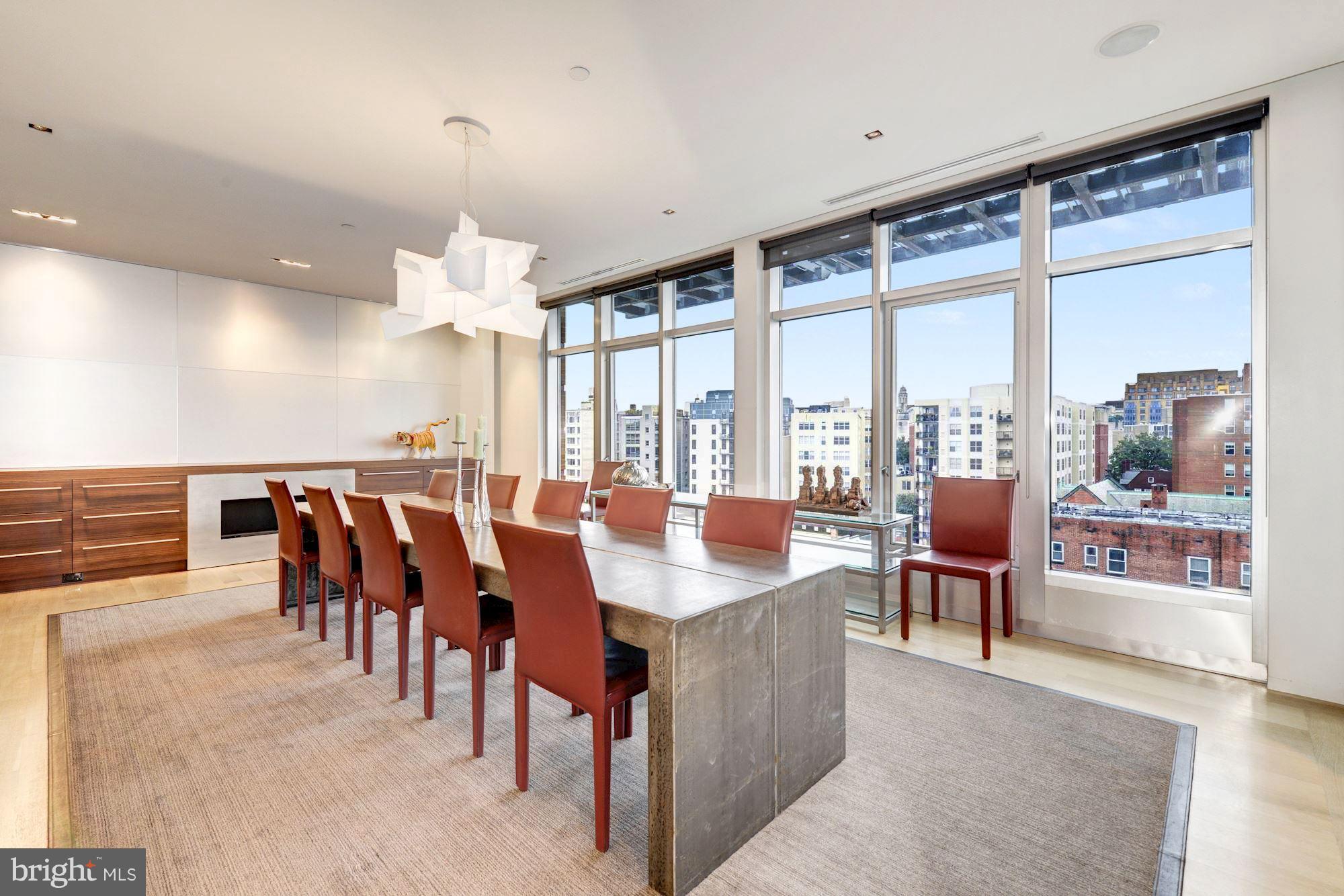 LOGAN CIRCLE - Residential